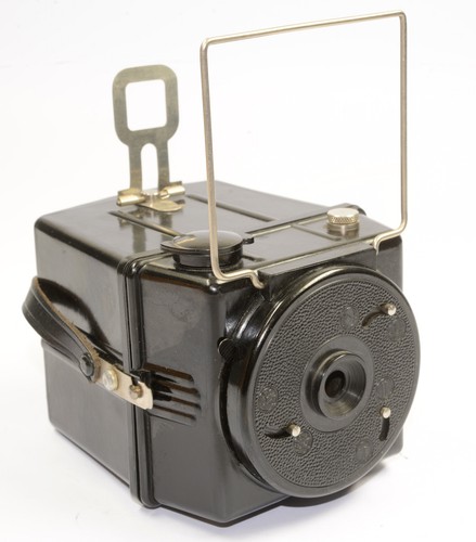 Strahm rigi box - &, co.